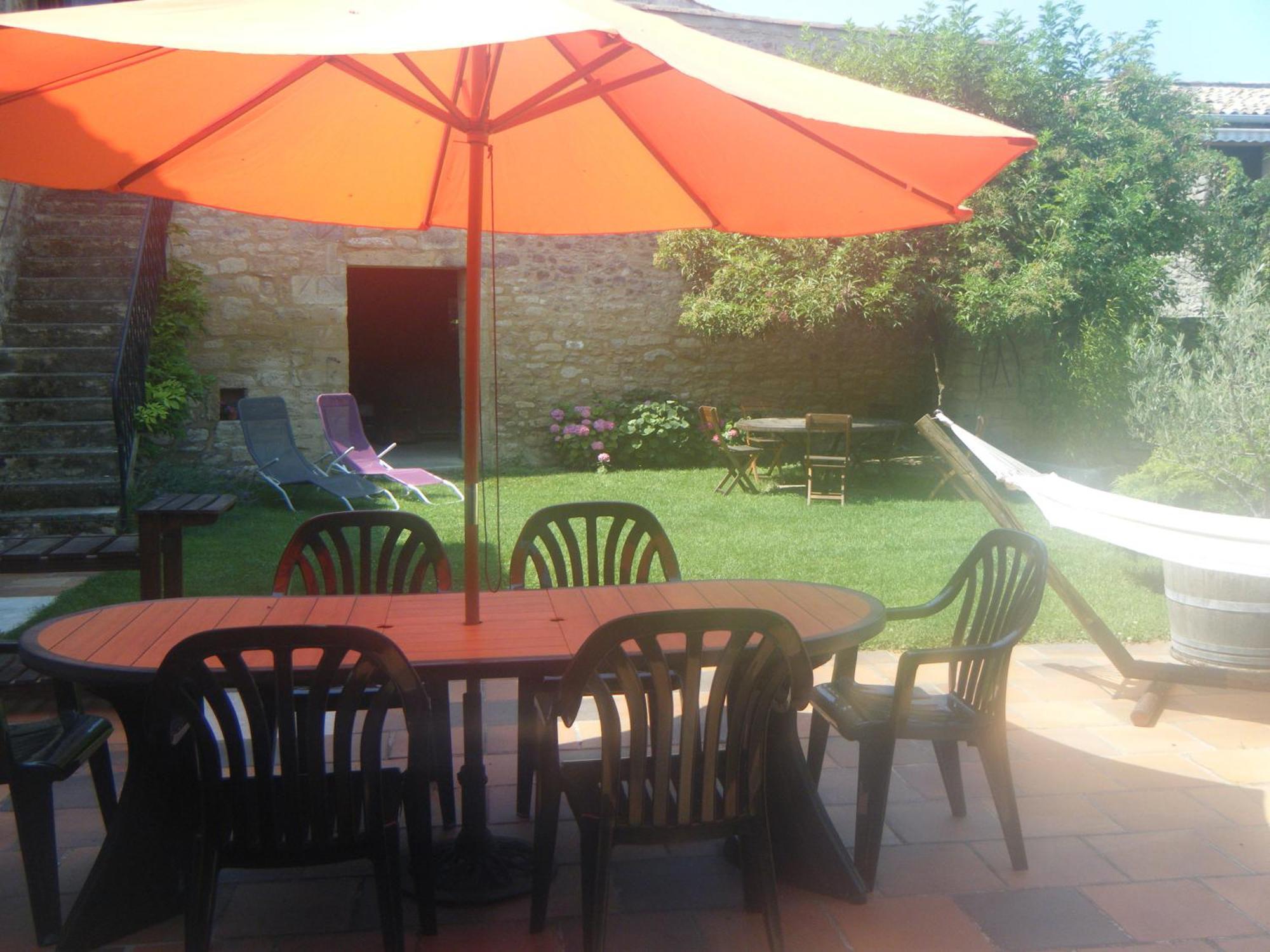 La Migrane Bed and Breakfast Villevieille Exteriör bild