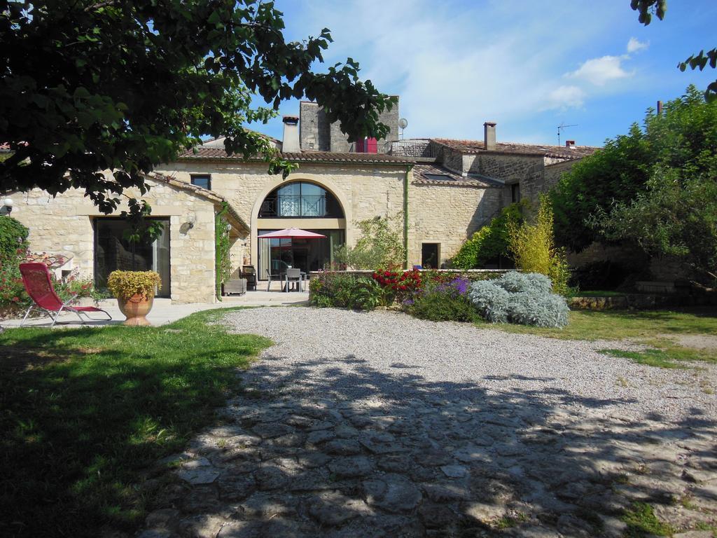 La Migrane Bed and Breakfast Villevieille Exteriör bild